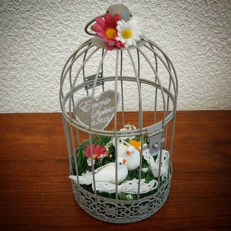 Porte alliances originale : la cage à oiseaux