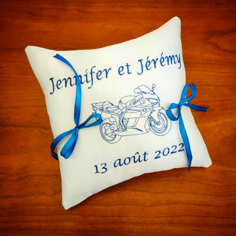 coussin de mariage pour les amoureux de la moto