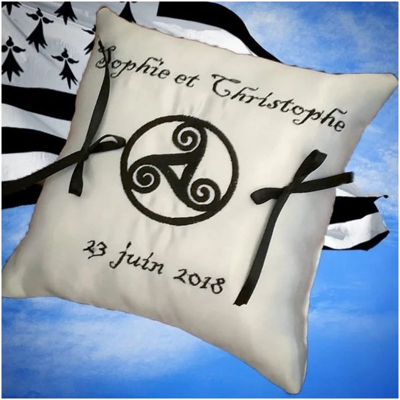 Coussin de mariage idéal pour un mariage en bretagne