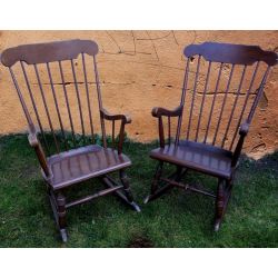 location de 2 rocking chair / fauteuils à bascule