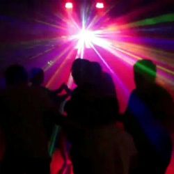 Prestation DJ sur Dunkerque Son et lumière, animation et ambiance garantie avec notre partenaire Granitech Sonorisation