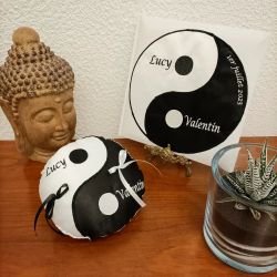 Coussin pour un mariage zen : Le Yin et le Yang