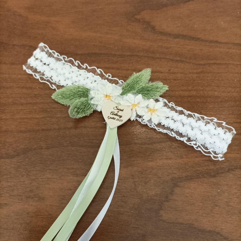 Jarretière pour un mariage nature (personnalisée)