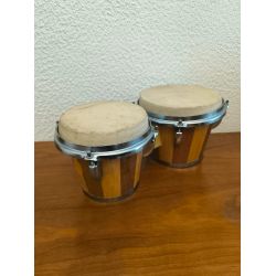 Percussion : paire de bongo / instrument / Tamtam