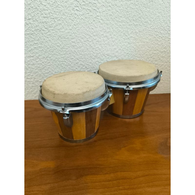 Percussion : paire de bongo / instrument / Tamtam