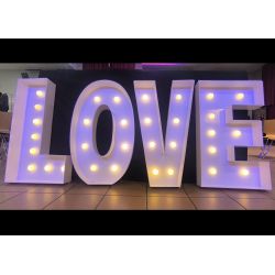  Location lettres lumineuses XXL LOVE sur dunkerque