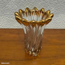 Ancien vase en cristal de Bayel enrichi en manganèse année 50