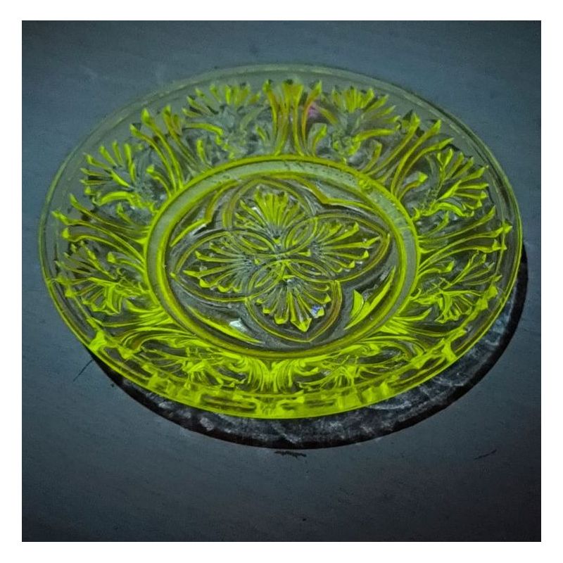Lot de 6 sous verre ancien en cristal enrichi en manganese valery-stahl