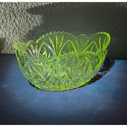 Plat de service en verre enrichi en manganese / coupe retro / ancien vide poche / corbeille vintage