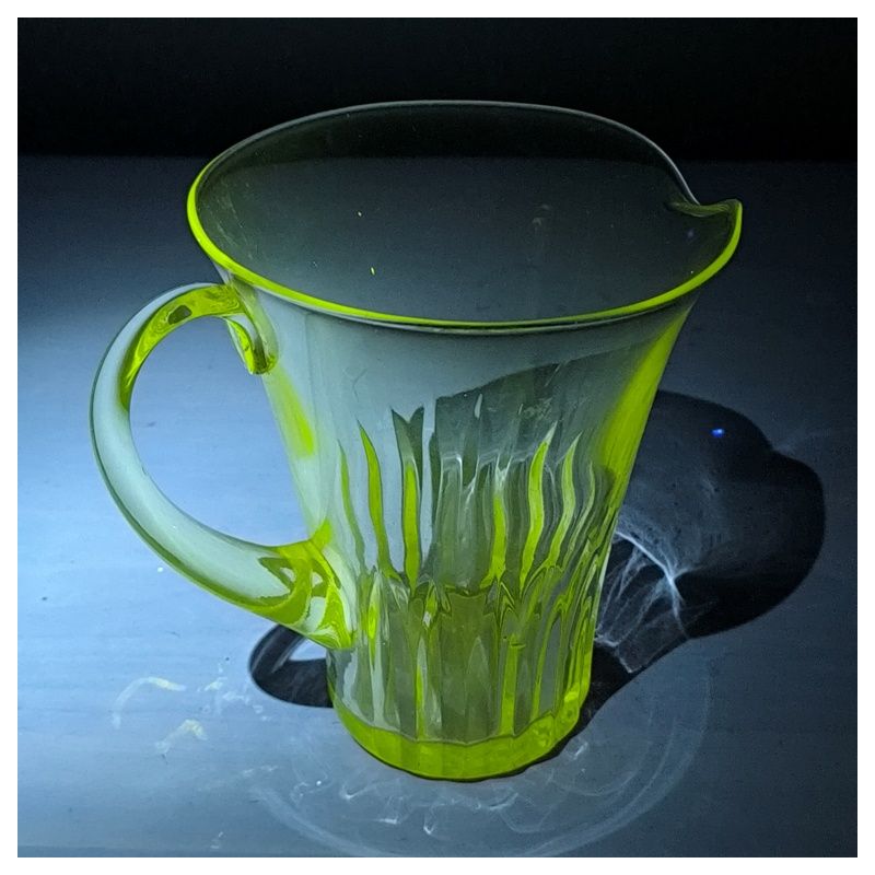 Carafe à eau retro / orangeade en verre enrichi en manganese
