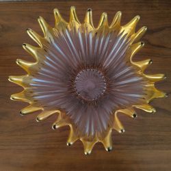 Centre de table Anemone XXL / coupe avec dorure sur les pointes typique à la Cristallerie de bayel année environ 1950 verre enri