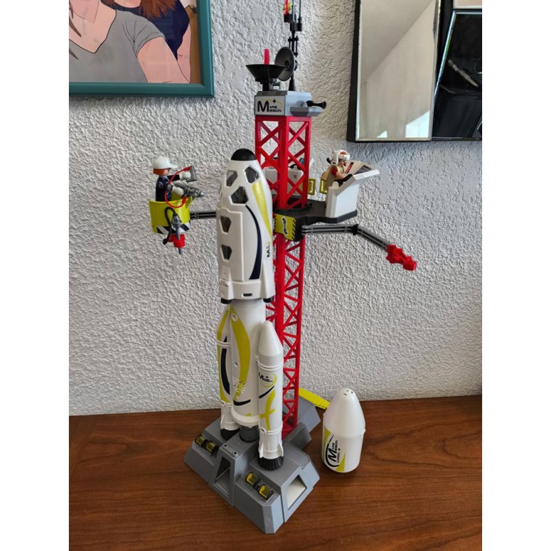 PLAYMOBIL 9488 Fusée avec plateforme de lancement- navette spaciale - Mission sur Mars - jouet de construction
