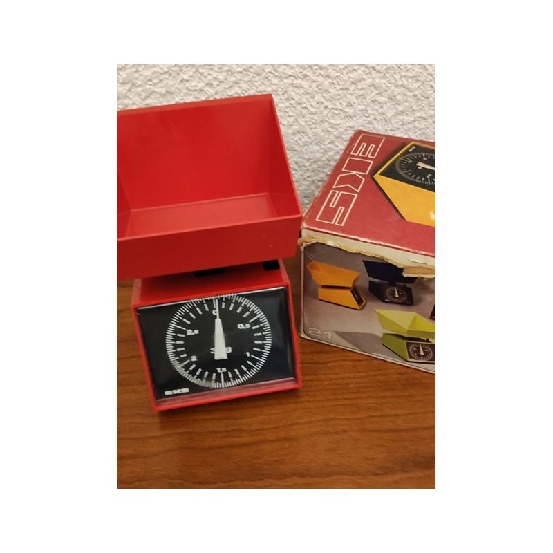 Balance de cuisine vintage rouge EKS