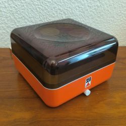 Yaourtière seb vintage de couleur orange avec 8 pots en verre