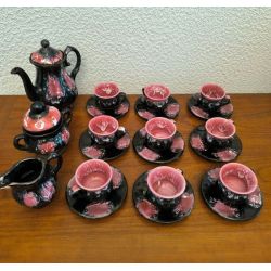 Service à café vallauris en faience vintage noir et rose (25 pièces année 70 ?)