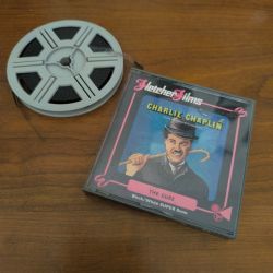 Film super 8 au choix : Laurel et Hardy beyond a joke ou charlie chaplin - the cure
