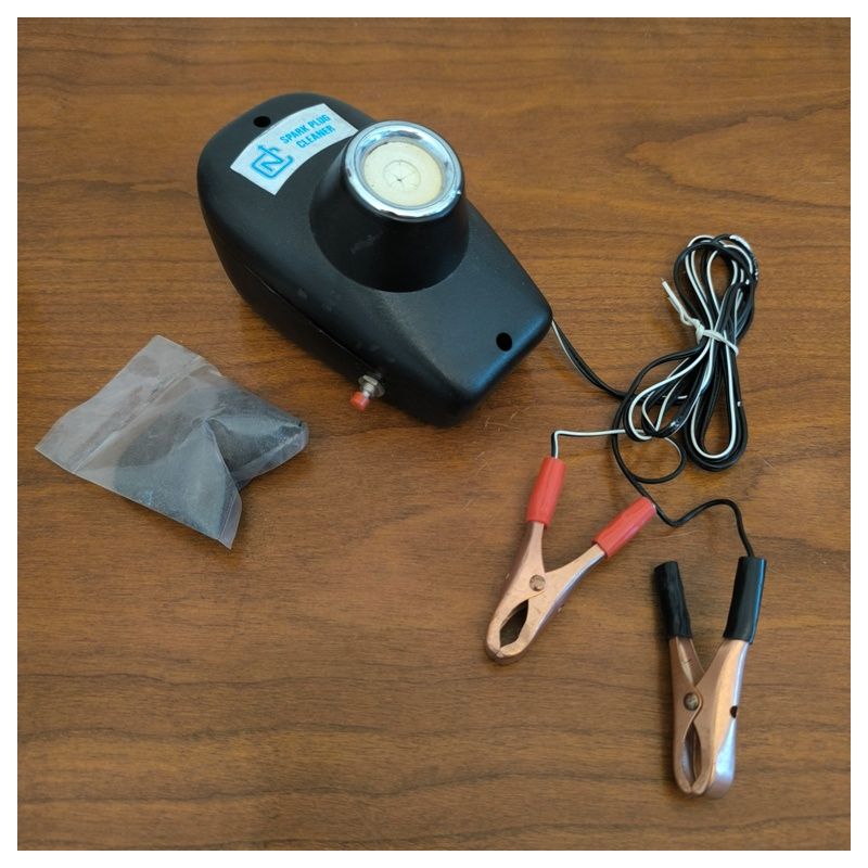 Nettoyeur pour bougie d'allumage fonctionne en 12 volts
