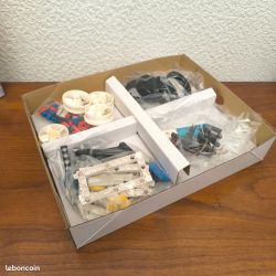 Jeu de construction véhicules solaires buki
