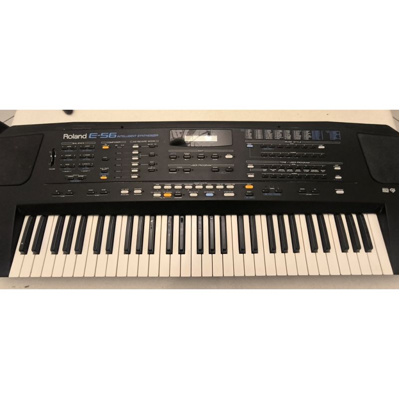 Clavier roland vintage e-56 piano synthétiseur arrangeur