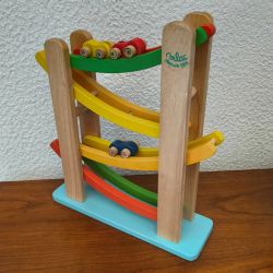 Jouet en bois vilac toboggan / casacade de voitures