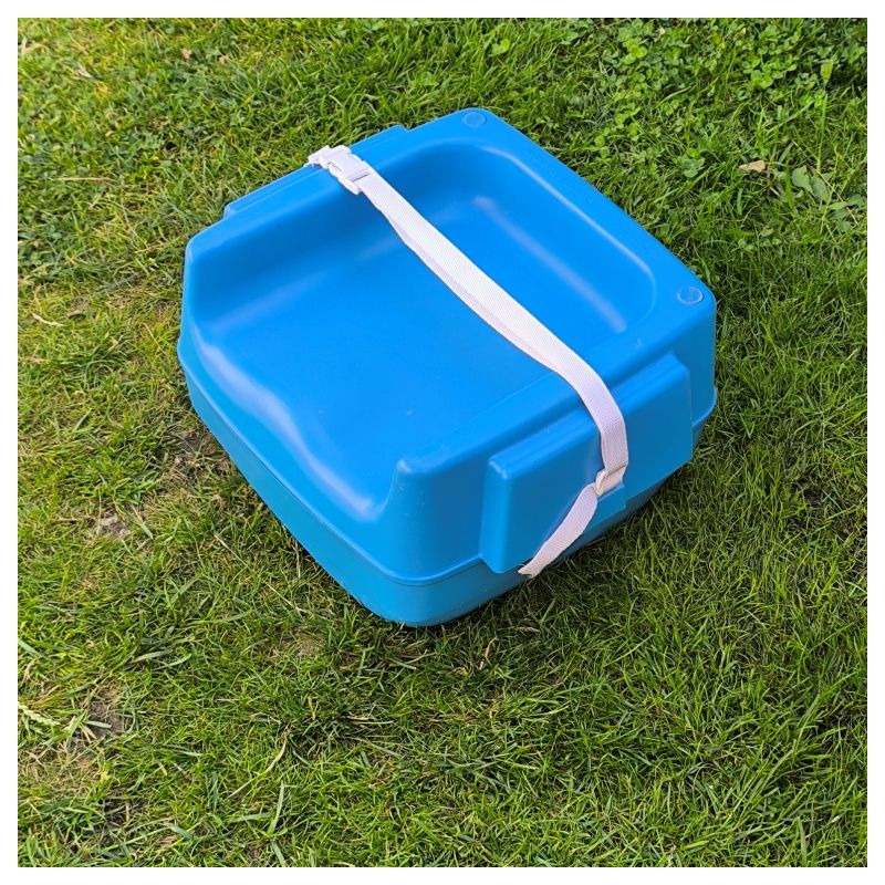 Pot pour bebe 3 en 1 : pot, marche et rehausseur de chaise.