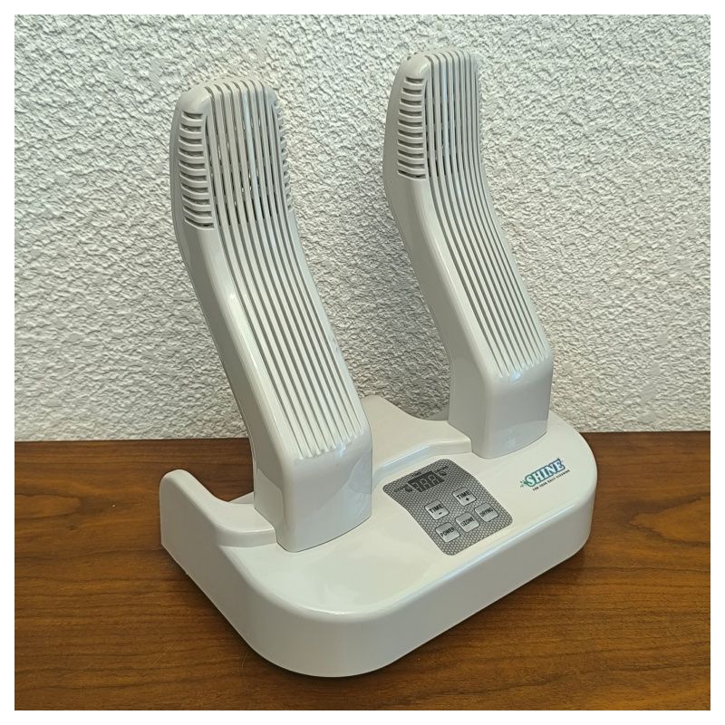 Appareil pour sècher chaussures, bottes, gants, mouffles, chaussettes