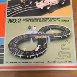 Circuit 2 voitures vintage speedtrack à piles