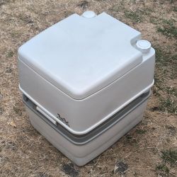 Toilette / WC chimique portable Thetford Porta Potti ELEGANCE 365