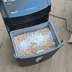 Destructeur de documents Haute Sécurité Fellowes Powershred 46Ms