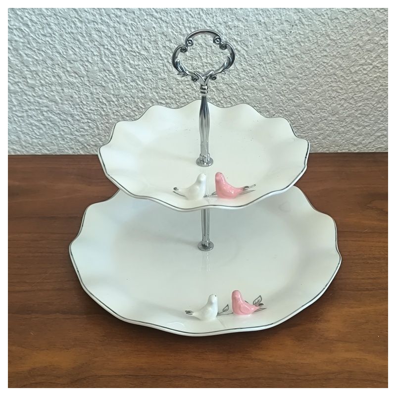 présentoir à gâteaux à deux étages 