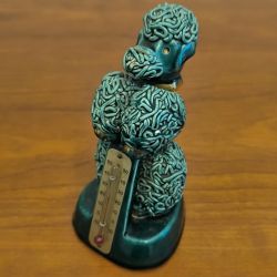 Adorable Thermomètre Caniche Vintage en Céramique Verte – Années 50/60