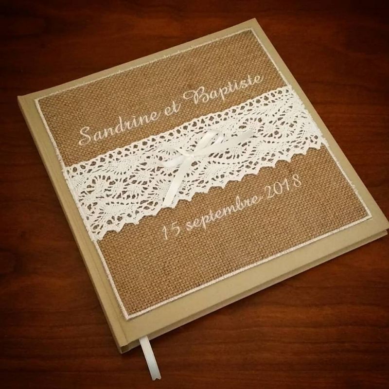 livre d'or personnalisé pour un mariage thème champêtre, avec vos prénoms brodés (thème et couleur au choix)