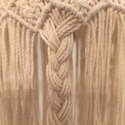 suspension, luminaire, lustre vintage en rotin et macramé
