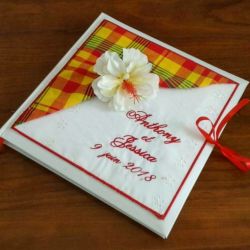 livre d'or personnalisé pour un mariage thème créole, avec vos prénoms brodés (thème et couleur au choix)